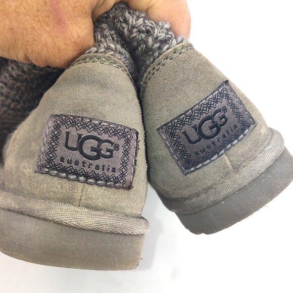 UGG Australia Classic Cardy Boots Women’s Size 6 Gray Knit Button 5819 - Picture 6 of 9